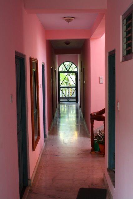 Sacred Valley Inn Pokhara Ngoại thất bức ảnh