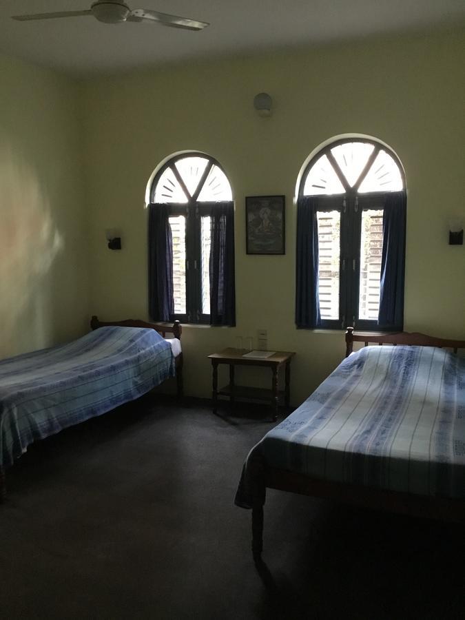 Sacred Valley Inn Pokhara Ngoại thất bức ảnh