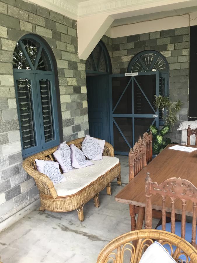 Sacred Valley Inn Pokhara Ngoại thất bức ảnh
